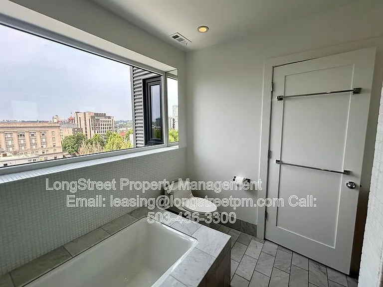 300 NW 8th Ave #902 — Photo 26