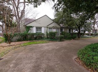 4302 Bluffview Blvd, Dallas, TX 75209