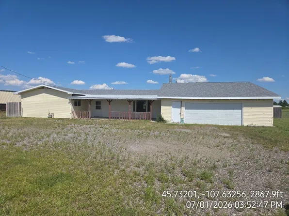 54 N Mills Rd, Hardin, MT 59034