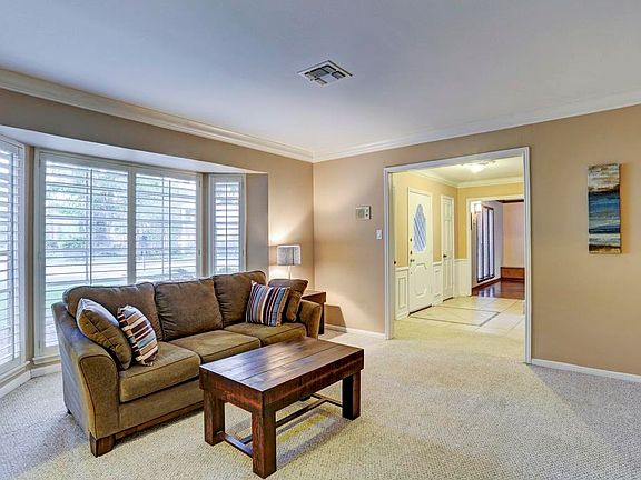 4th image of 17415 Rolling Creek Dr
