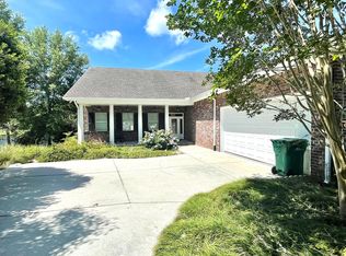 1122 E Lakeshore Dr, Carriere, MS 39426