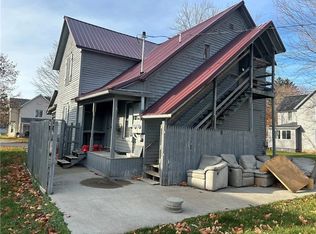 452 N Franklin St #2, Mondovi, WI 54755