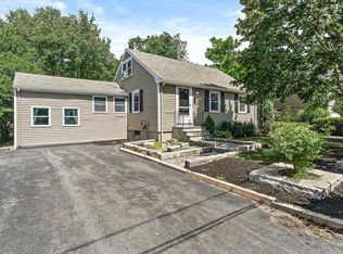 30 Doble St, Quincy, MA 02169