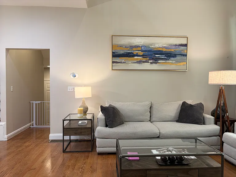 30 Boardwalk Dr — Photo 9