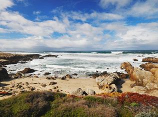 1209 Ocean View Blvd, Pacific Grove, CA 93950