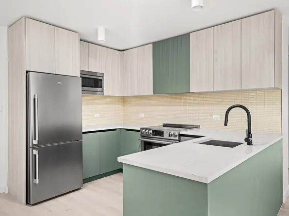138 Bruckner Boulevard 3340 image 1 of 48