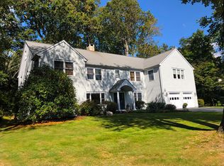 34 Richmond Dr, Darien, CT 06820