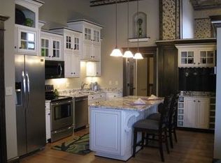 623 4th St NE, Devils Lake, ND 58301