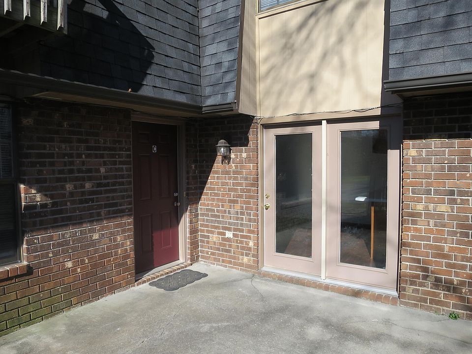 1st image of 9003 Creekside Ln #C