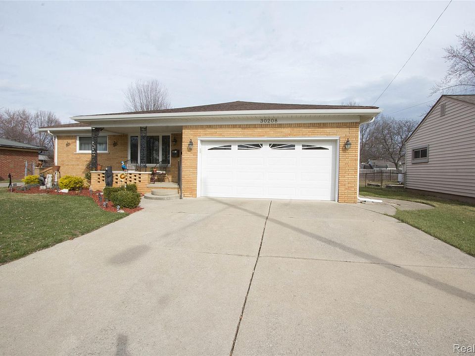 1st image of 30208 Maplegrove St