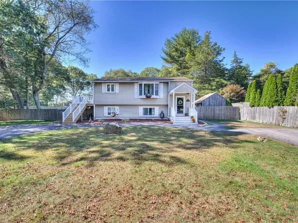 25 Cedar Grove Dr, Exeter, RI 02822