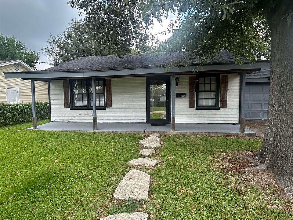 1st image of 2226 8th St