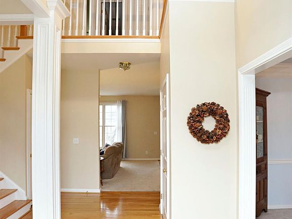 2nd image of 3213 Mantilla Dr