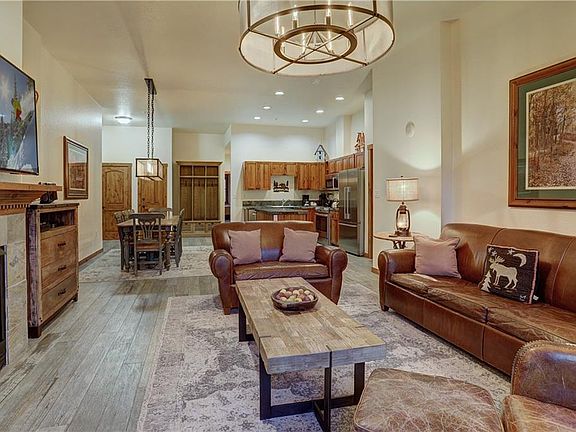 3rd image of 505 S Main St #1501