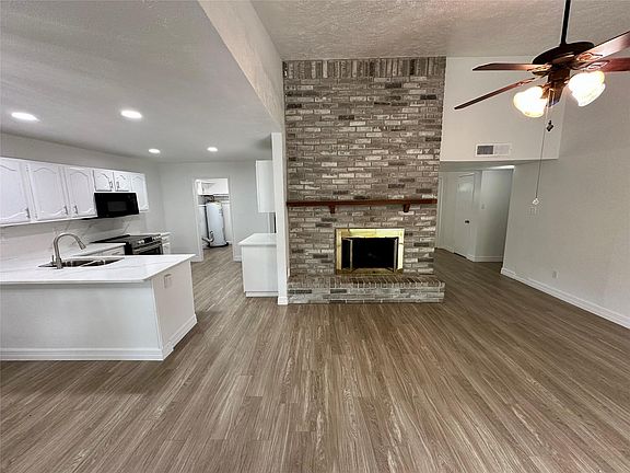 5th image of 22722 Hawkwood Dr