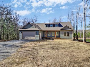 504 Acorn Ln, Jamestown, TN 38556
