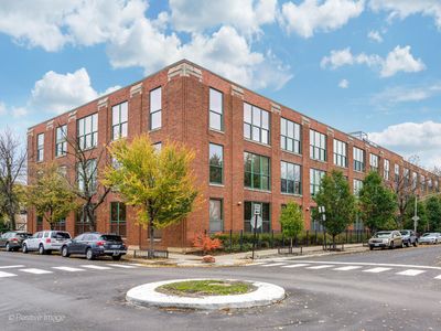 2650 W Belden Ave #208, Chicago, IL, 60647