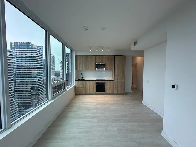 117 Broadway Ave — Photo 20