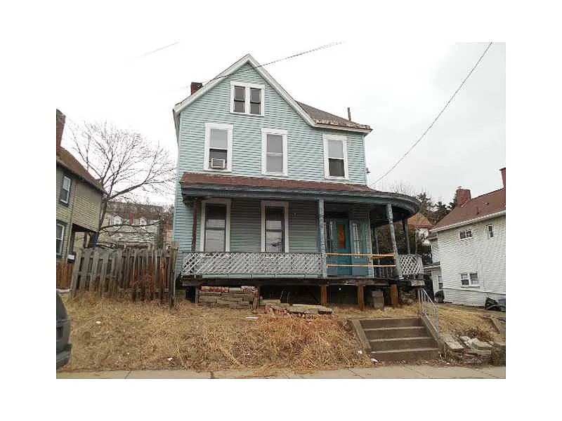 300 Midland Ave photo 1