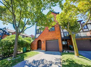 3360 Council Ring Rd #64, Mississauga, ON L5L2E4
