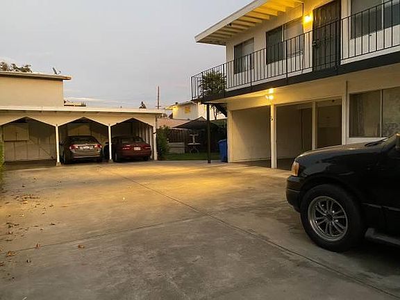 2nd image of 936 Del Mar Ave #4