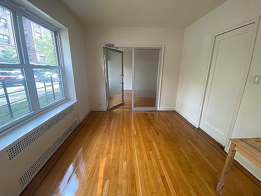 5th image of 69-15 Yellowstone Blvd #34B