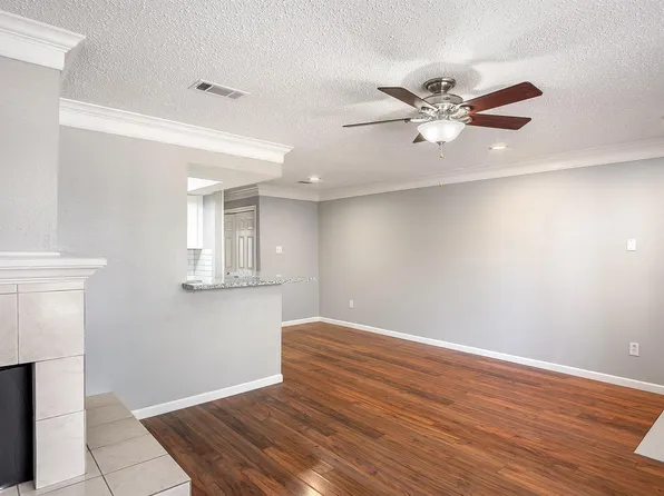 7402 Alabonson Rd Unit 510, Houston, TX 77088