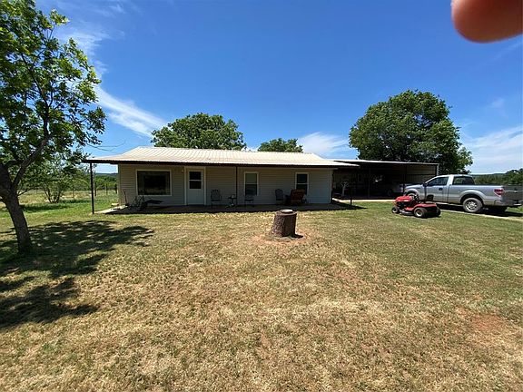 3rd image of 170 Benavides Ln