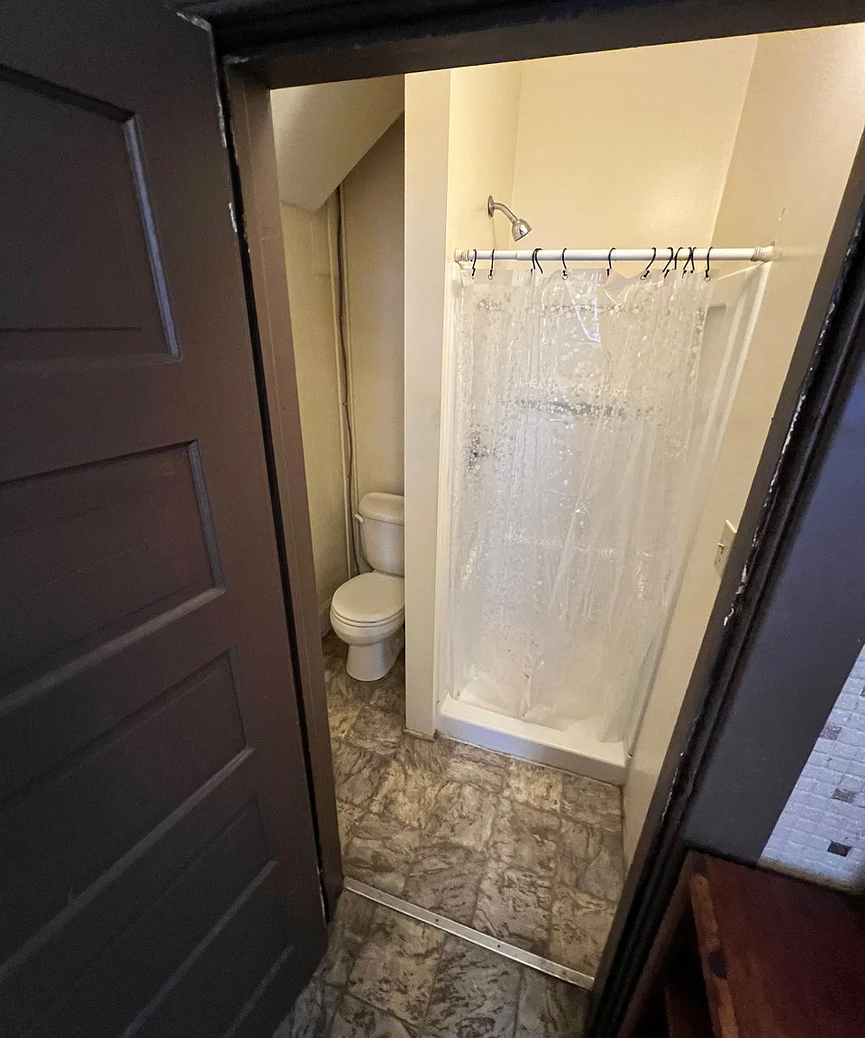 Studio, 450 sqft, $1,195 — Photo 4