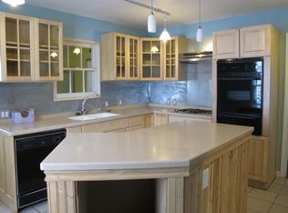 3132 Fairview St, Fort Worth, TX 76111