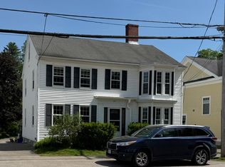 40 Court St APT 1, Exeter, NH 03833