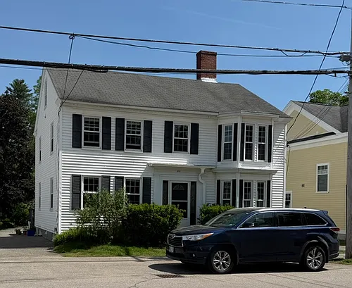 40 Court St #1 Photo 1