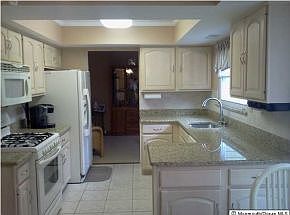 3rd image of 329 Teaberry Ct