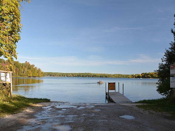 4th image of 19170 Birch View Trl