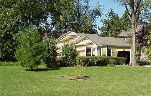 2nd image of 614 Meadow Dr