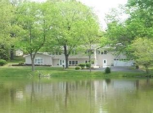 161 S Lake Shore Dr, Decatur, IL 62521