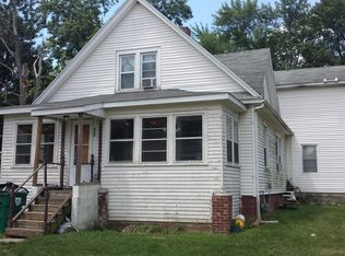 715 Kenwood Rd, Champaign, IL 61821