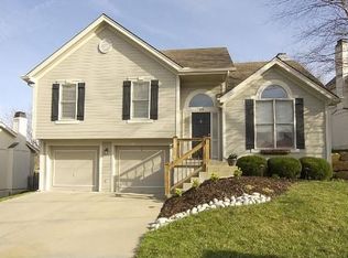 1616 NW 75th St, Kansas City, MO 64118
