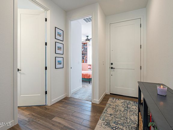 4th image of 1232 E SILVER REEF Drive