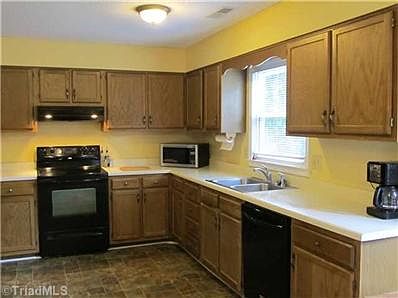 5th image of 5811 Stoney Glen Loop