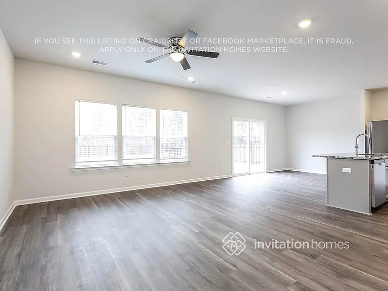 3976 Zepelin Way — Photo 6