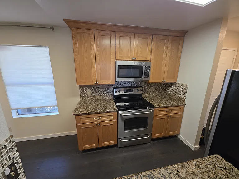 673 Royston Ln #234 — Photo 19