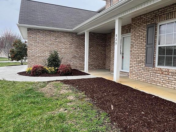 5th image of 929 Denvers Ln