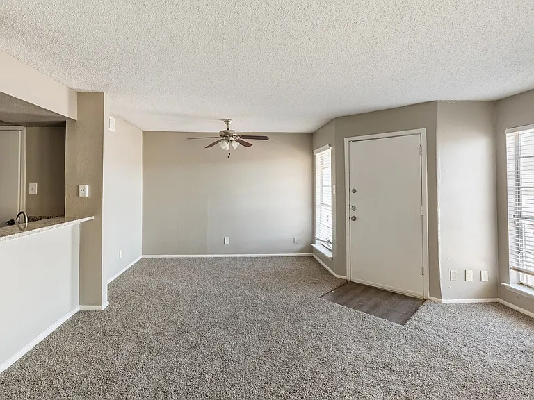 Athena Apartments — Photo 46