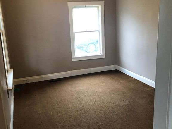 5th image of 2162 Margaret St