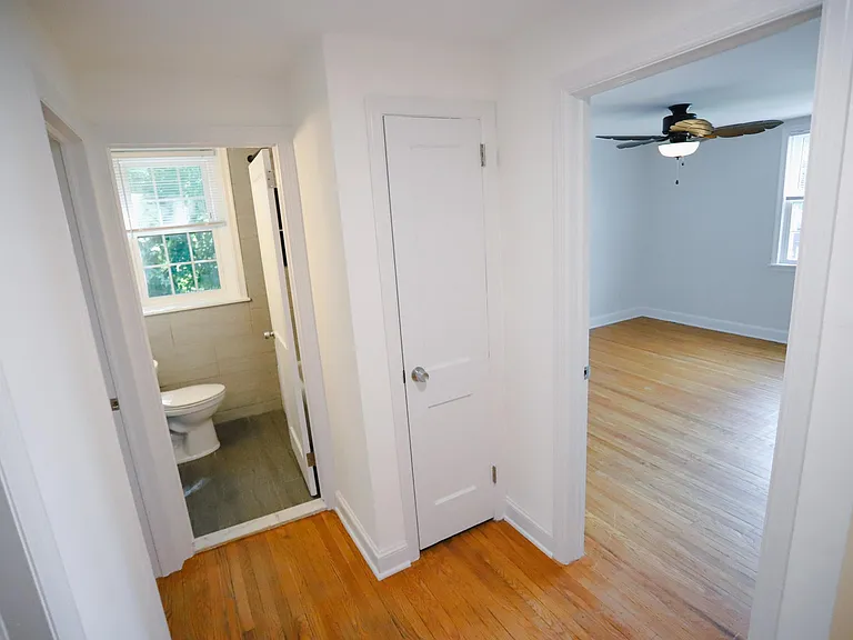 121 Alverstone Rd — Photo 15