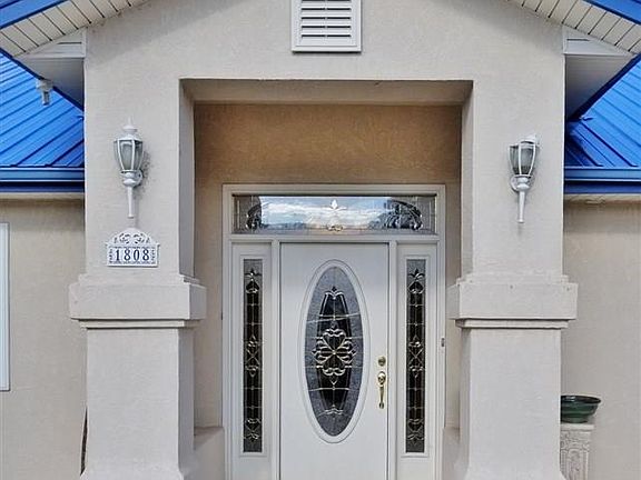 2nd image of 1808 Blue Spruce Dr