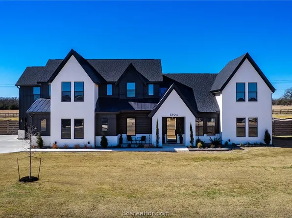 5924 Rain Meadow Dr, College Station, TX 77845