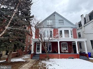 825 N 4th St, Reading, PA 19601