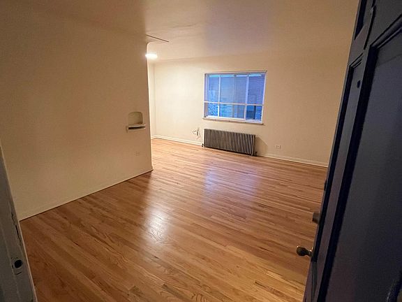 5th image of 1140 N Marion St #5